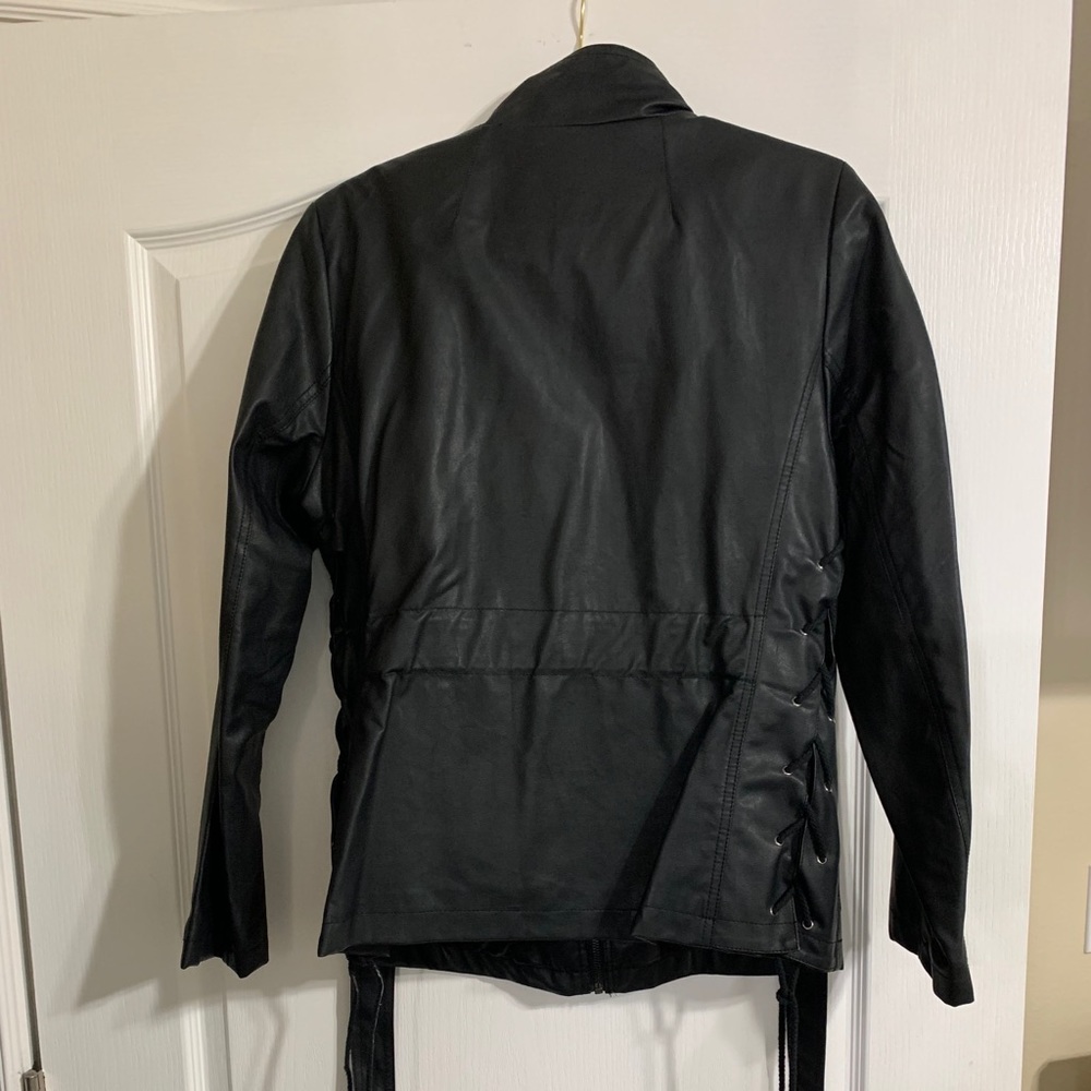 KRIS JENNER FAUX LEATHER JACKET